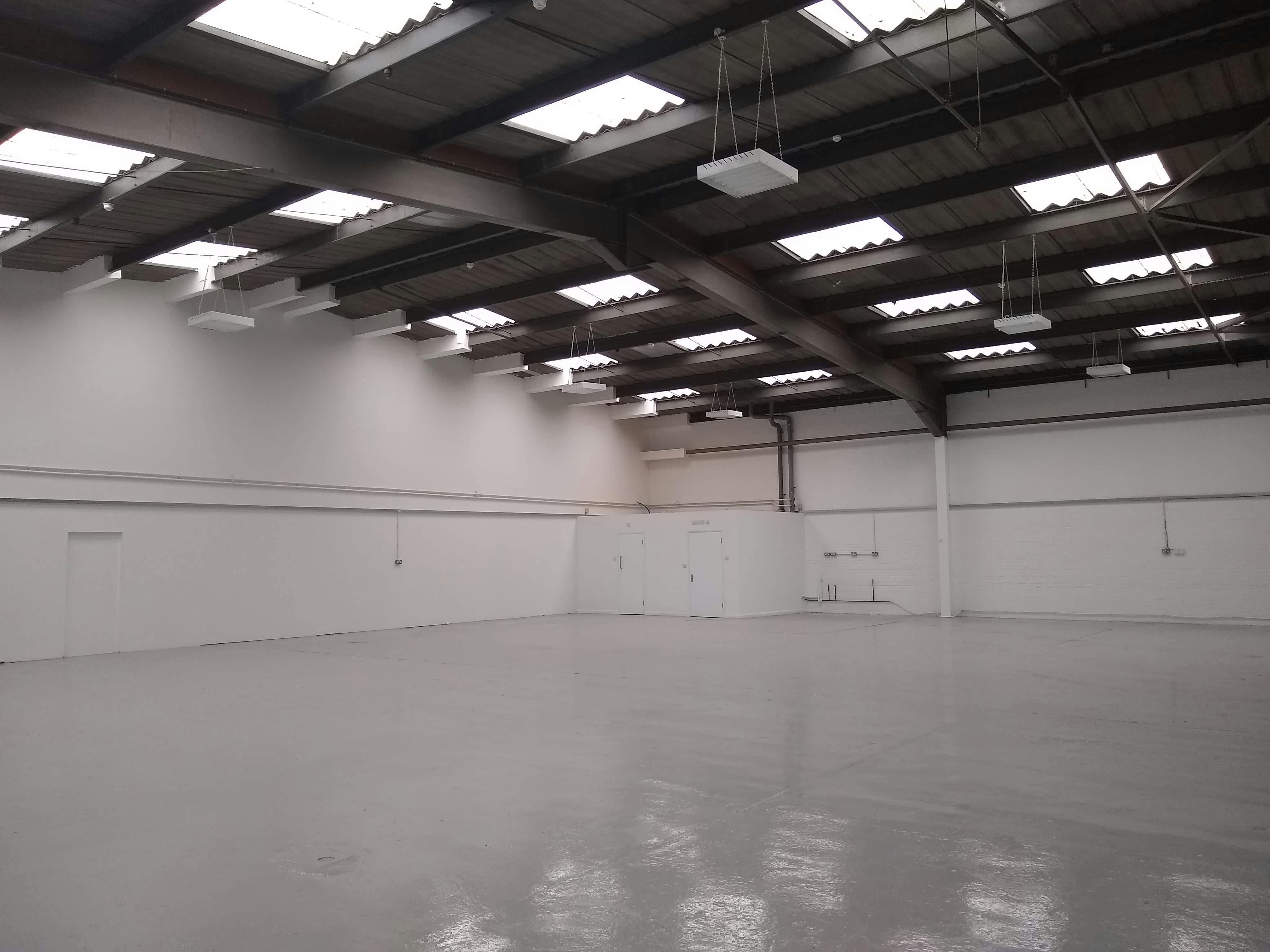 Industrial Unit in Horsham - photo 3