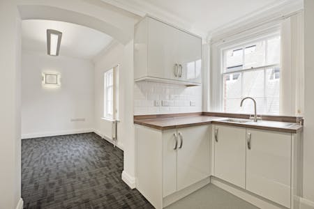 2 Queen Street, Leeds, Office For Sale - IMG_2710.jpg