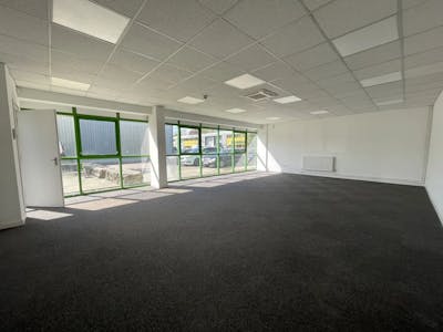 Unit 4, London, Industrial/Logistics To Let - Picture5.png