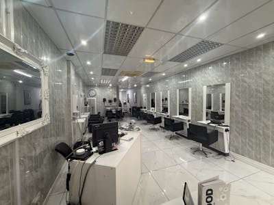 12 Gateside Street, Hamilton, Retail For Sale - 20260325_151824819_iOS.jpg