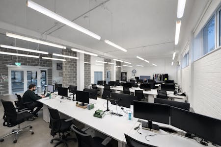 Ground floor, 445-453 Hackney Road, Hackney, Leisure / Office To Let - Main Area 4.PNG