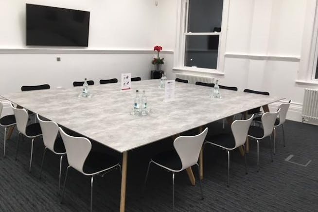 Base Bordon Innovation Centre, Broxhead House, Louisburg Barracks, Bordon, Offices / Serviced Offices To Let - Boardroom - Jan 2018 (002).jpg