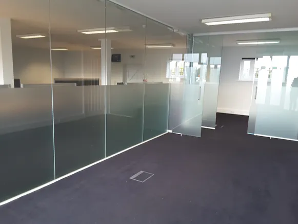 Unit 1, The Bullpens, Basingstoke, Office To Let - 20160426_144127.jpg