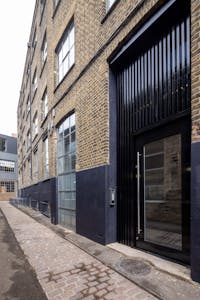 Piano Factory, Perren Street, London, E (Commercial / Business / Service) / Office To Let - the Piano Factory 04.jpg