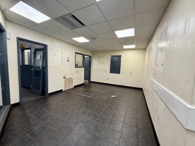 Unit 1 North Point, Cannock, Industrial / Warehouse To Let - Photo 11-03-2026, 09 19 48.jpg