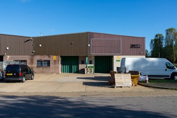 6 Mead Park, 6 Mead Park Industrial Estate, Harlow, Industrial To Let - 6 Mead Park  External 3  Nov 2247.jpg