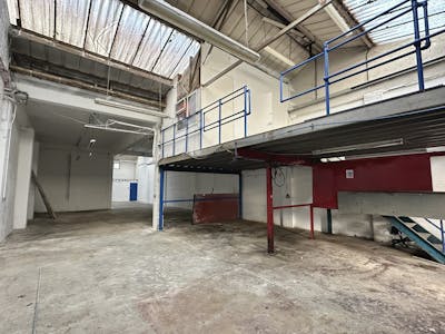 Unit C3, Holly Street Trading Estate, Luton, Industrial / Industrial/Logistics To Let - IMG_4516.JPG