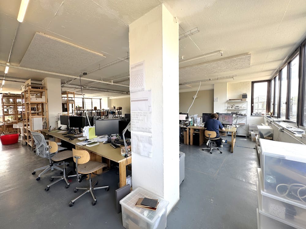 Unit 31, Regent Studios, 8 Andrews Road, London, Industrial To Let - IMG_7414.JPG