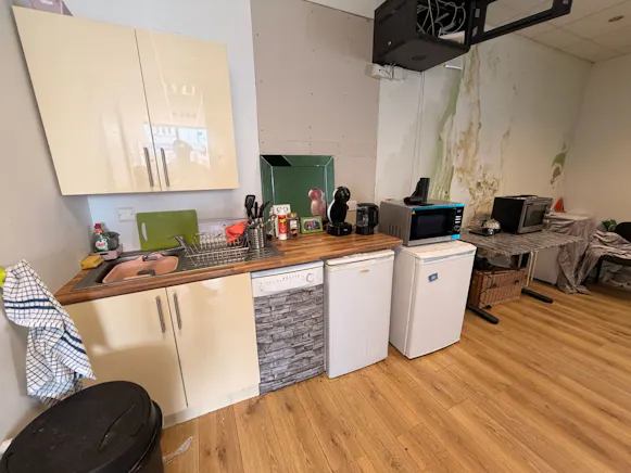 959 London Road, Leigh-on-Sea, Office To Let - e36959fe-a12d-482a-b2f3-09683e5cf2df.jpg