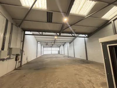 Unit 16A, Springvale Industrial Estate, Cwmbran, Industrial To Let - IMG_0163.jpeg