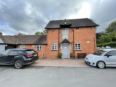 15, 19 & 19A Market Street, and 1, 2 & 3 Bell Yard, Tenbury Wells, Investment For Sale - IMG_9686.JPEG