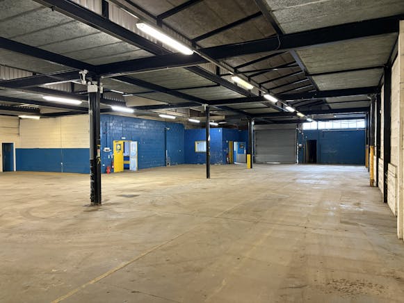 Former HSS Hire Unit, Edinburgh Way, Harlow, Industrial To Let - IMG_0489.jpg