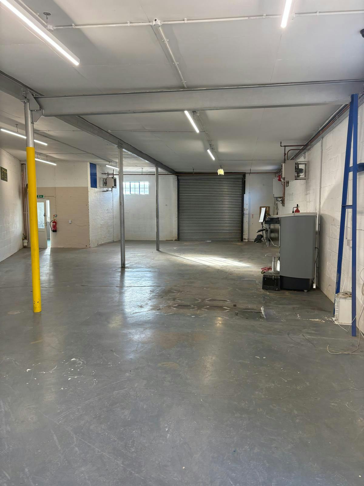 Unit 6, Bishop's Stortford, Industrial To Let - PHOTO20251121095058.jpg