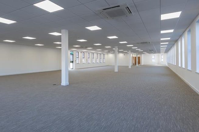 Phase 200, 240 Aztec West, Park Avenue, Bristol, Office To Let - Photo 3 of Phase 200 Aztec West, Park Avenue, Almondsbury, Bristol BS32 Phase 200, 240 Aztec West, Park Avenue, Bristol, Office To Let - Photo 3 of Phase 200 Aztec West, Park Avenue, Almondsbury, Bristol BS32