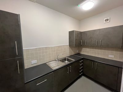 Unit 18, Macclesfield, Office To Let - First Floor Kitchen