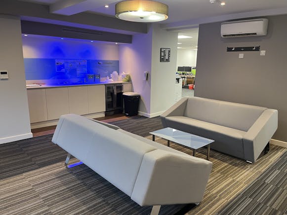 Unit 2 Yeoman Industrial Park, Portmore House Unit 2, Southampton, Offices To Let / For Sale - IMG_5307.JPG