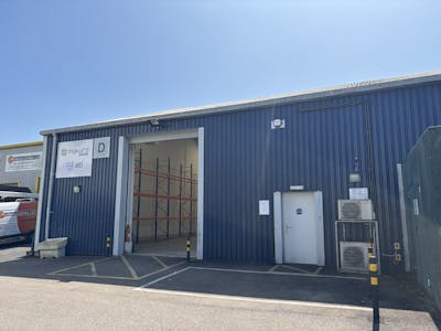 Unit D, De Clare House, Caerphilly, Industrial To Let - IMG_3334.jpg
