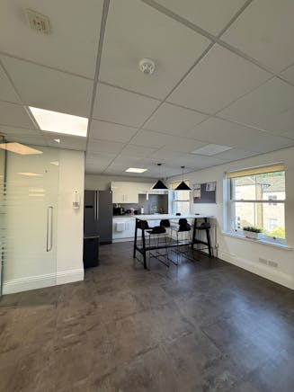 Unit 2, Bramley Grange, Skeltons Lane, Leeds, Offices To Let - Bramley Grange x 4.jpg