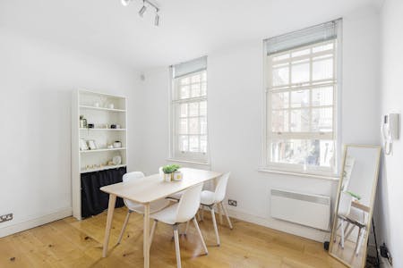 Long Acre, London, Residential Flat To Let - DW__Flat_1__35_Long_Acre__5.jpg
