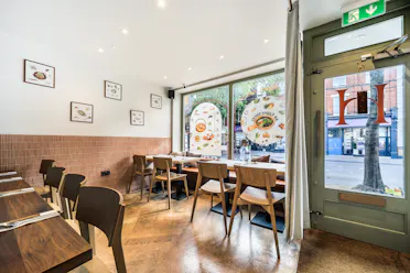 88 Upper Street, London, Retail To Let - 1524233 (9).jpg - More details and enquiries about this property