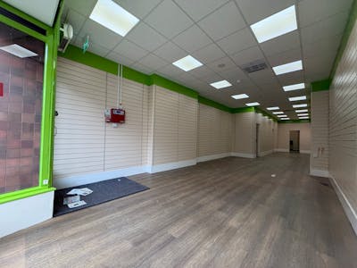 32 Cheshire Street, Market Drayton, Leisure / Retail To Let - IN1.jpeg