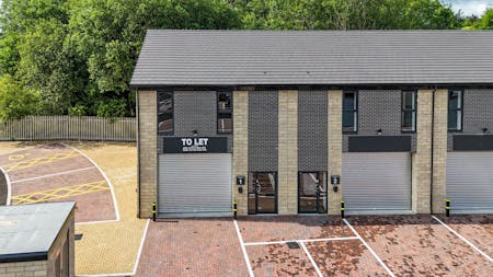 Mandale Park M24, Greengate Industrial Estate, Manchester, Industrial / Warehouse To Let - MandaleOldham44lowresscaled.jpg