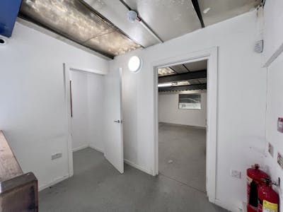 Unit 9 - Summerstown, London, Industrial To Let - 0ab25ac873c148009f1057ebace5de0e.jpeg