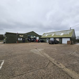 Unit 2, Holmes Hill Estate, Lewes, Industrial / Retail To Let - 20260219_112333_resized.jpg