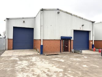 Unit 6, Belgrave Industrial Estate, Oldham, Industrial To Let - IMG_1327.jpg - More details and enquiries about this property