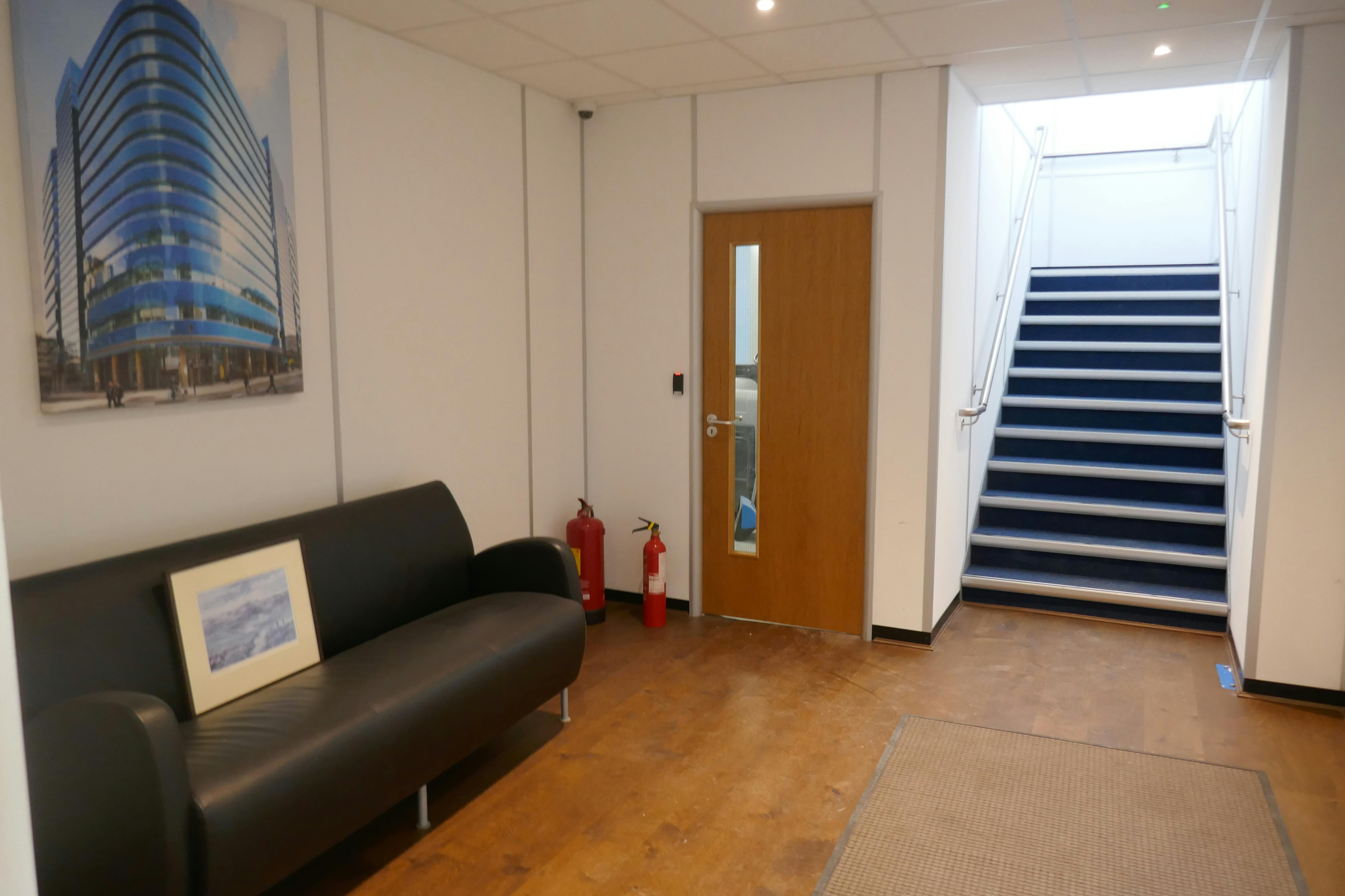 Unit 1, Parkend, Harlow, Industrial To Let - P1020970.JPG