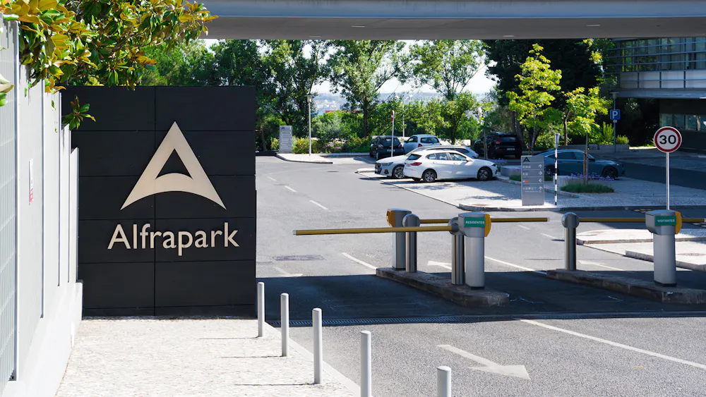 ALFRAPARK (Edifício F), Av. Estrada de Alfragide Km 1,5 - AreaComum_001.jpg
