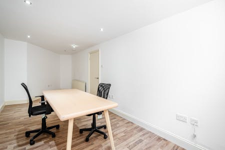 Bst Mezzanine & Ground Fl., 5 Fairchild Place, London, Office To Let - Fairchild Pl 5  10.jpg
