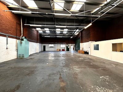 Unit 7, Cradley Heath, Industrial / Trade Counter / Warehouse To Let - p1.jpg