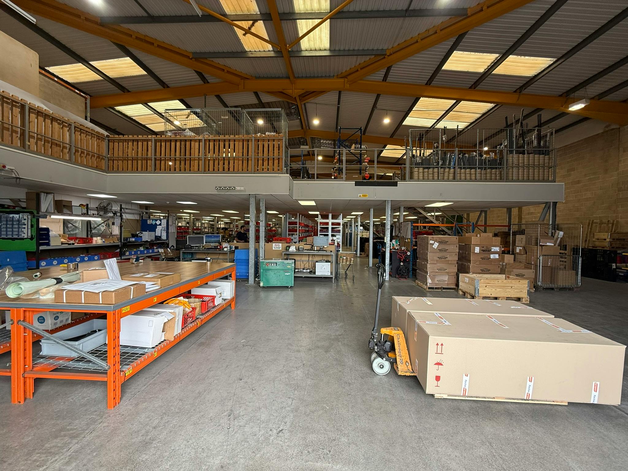 Industrial Unit in Southampton - photo 3