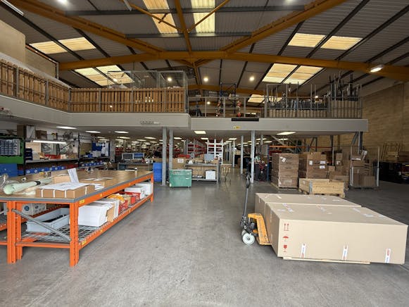 Unit 7 Flanders Industrial Park, Southampton, Industrial To Let - IMG_4578.JPEG