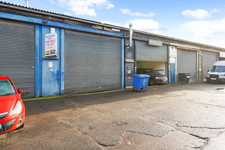 Unit B6, Egham, Warehouse & Industrial To Let / For Sale - 85123_Unit B6 Crabtree Road Thorpe Industrial Estate 2.jpg