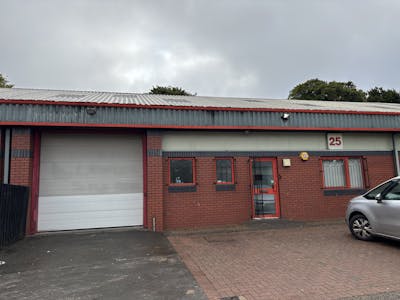 Unit 25, Fern Close, Crumlin, Industrial To Let - IMG_2317.jpg