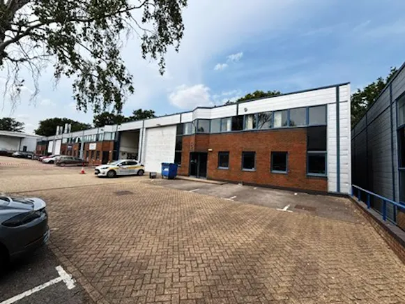 Unit E The Loddon Centre, Basingstoke, Industrial To Let - ELCPicture17 - 22 07 2026.jpg