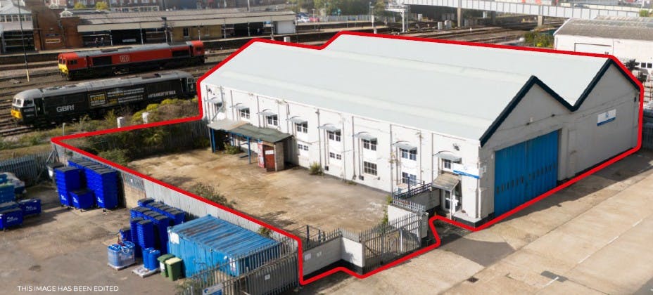 Industrial Unit in Eastleigh - photo 3