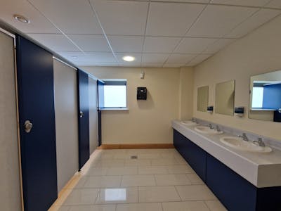 Unit 12, Core House, Cork, Office To Let - Ladies Wc.jpg