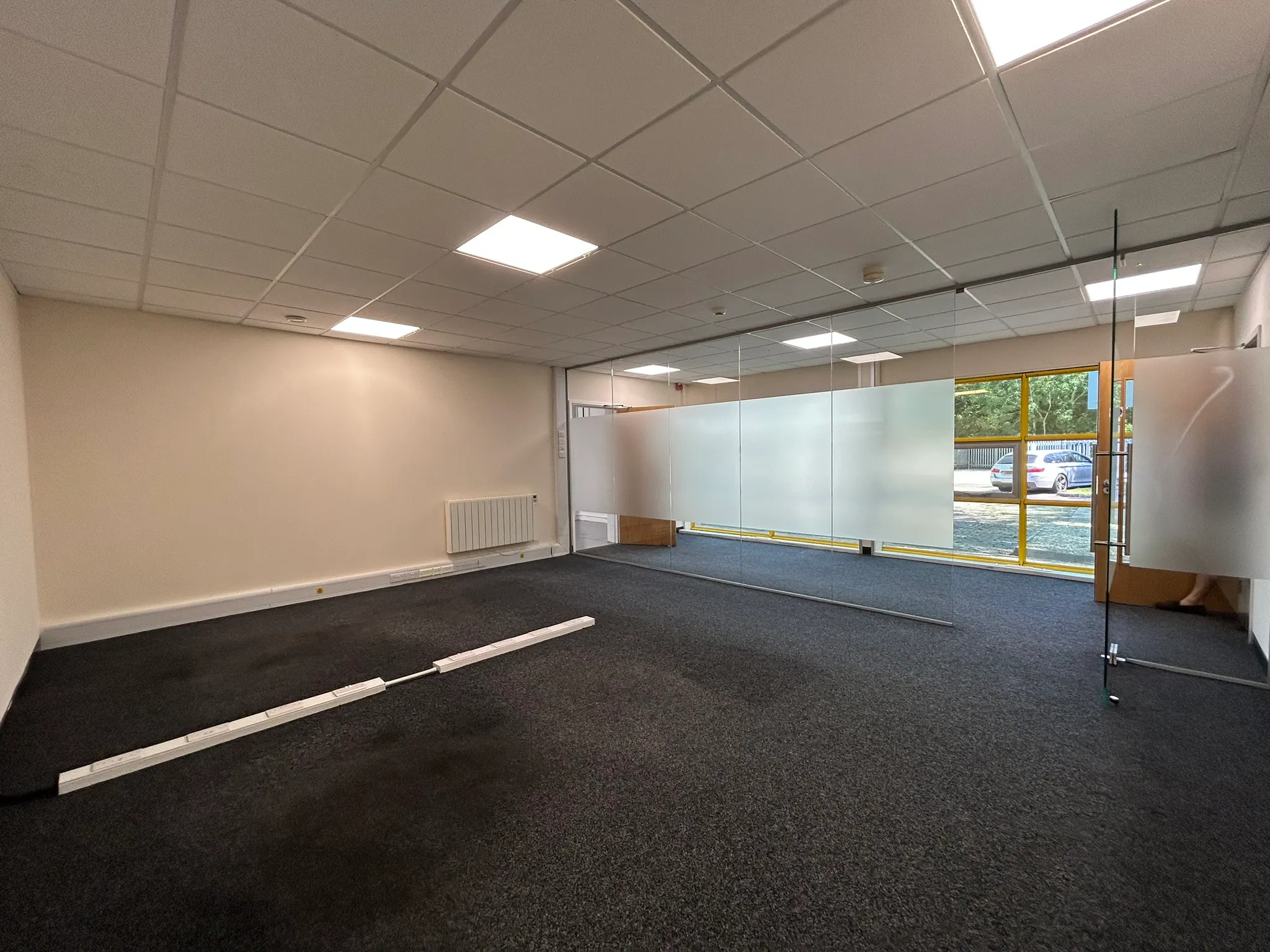 Unit 17 Ash, Kembrey Park, Swindon, Industrial To Let - IMG_7483.JPEG