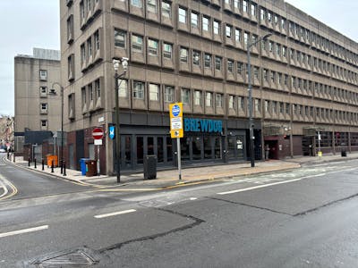 31 Westgate Street, Cardiff, Bar To Let - IMG_2165.JPG