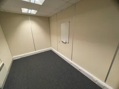 Unit 3 Brownhills Business Park, Stoke-on-Trent, Industrial / Industrial/Logistics To Let - IMG_7923.JPG