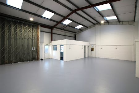 Unit 7 Forest Close, Verwood, Industrial / Storage To Let - IMG_39221.JPG