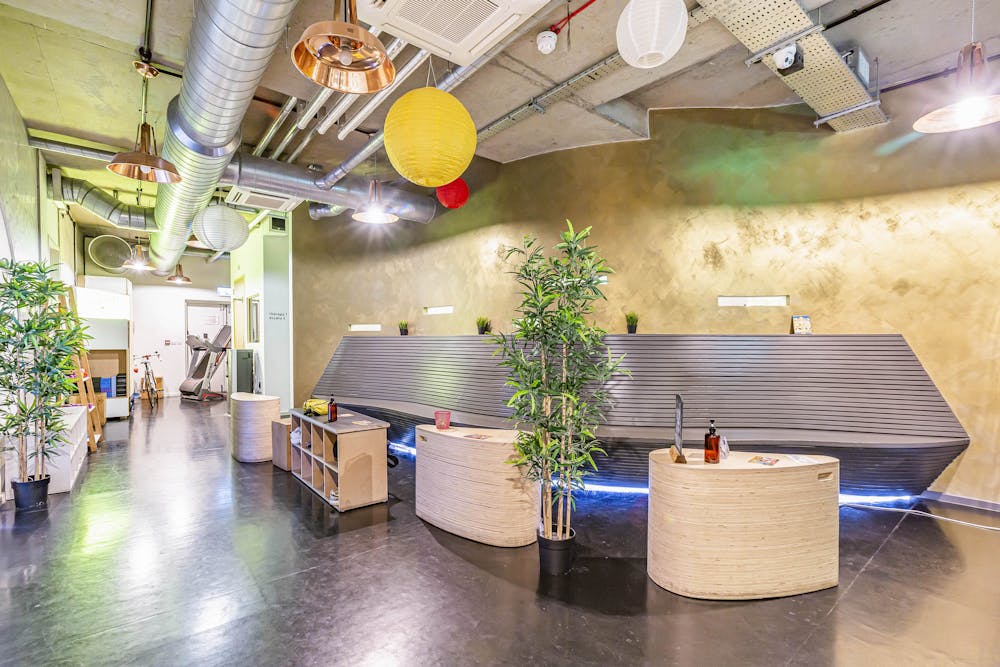 14 Collent Street, London, D2 (Assembly and Leisure) / Leisure / Office To Let - 43_7617.jpg