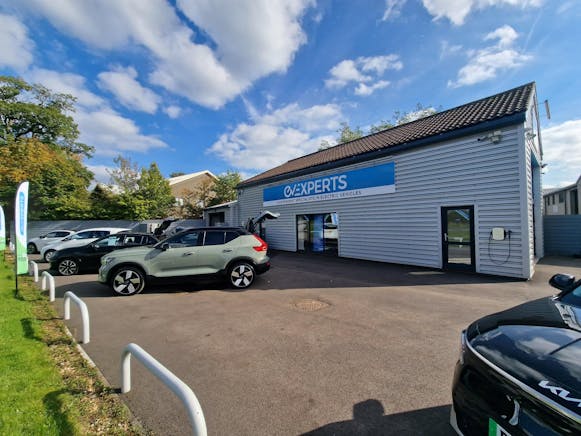 Car Showroom, Murrell Green Business Park, Hook, Other To Let - 20241004_143309.jpg