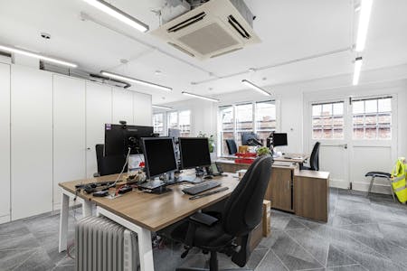 Fourth Floor, 15 Northburgh Street, London, Office To Let - 83_24085.JPG