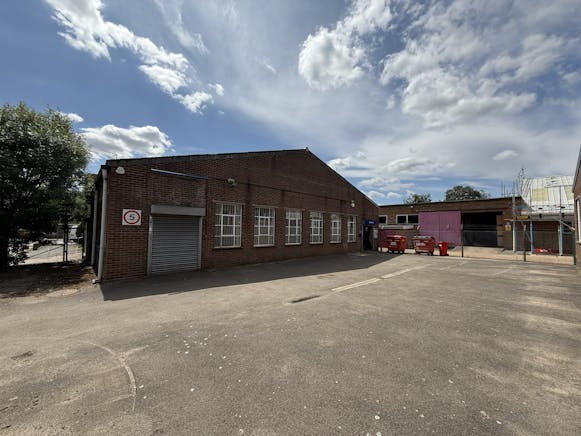 Factory A, High Street, Woking, Industrial / Warehouse To Let / For Sale - IMG_3299.JPEG