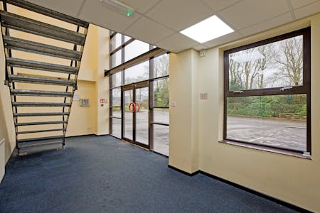 Eskdale House, Beckwith Knowle, Harrogate, Industrial To Let / For Sale - IMG_6978.jpg