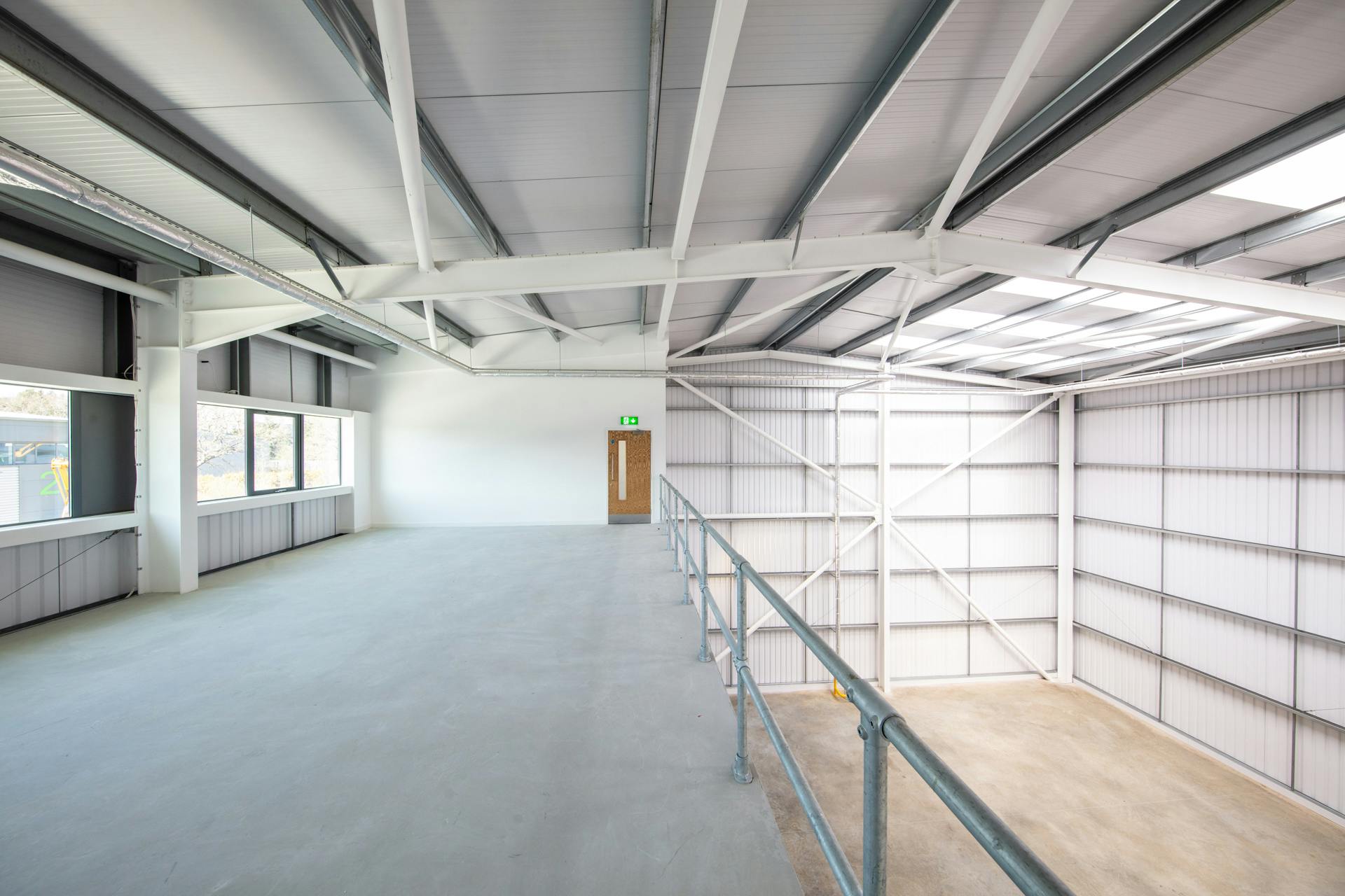 Retail/Shop in Wimborne - photo 4